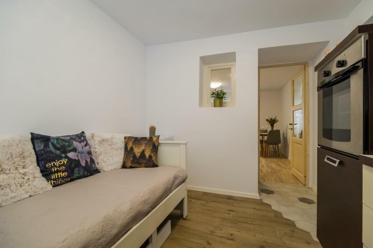 Casa Zen Lägenhet Braşov Exteriör bild