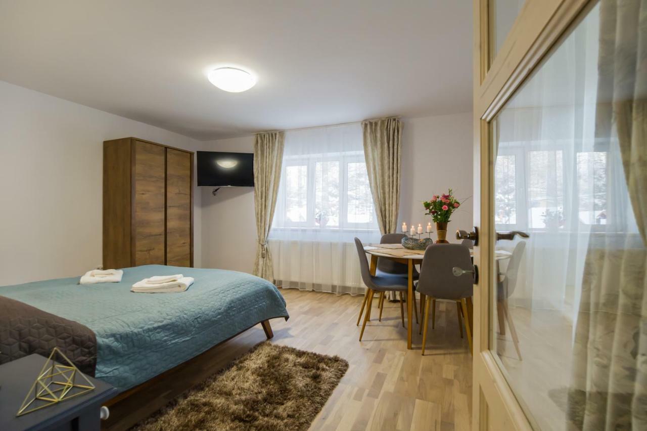 Casa Zen Lägenhet Braşov Exteriör bild